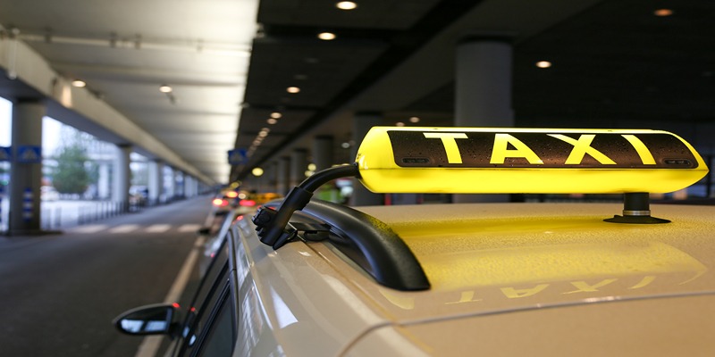 cheap taxi to Heathrow Airport