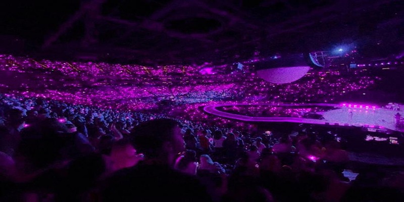 ariana grande london